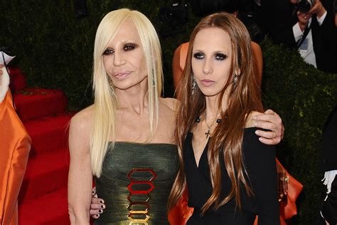 donatella versace figlia storia